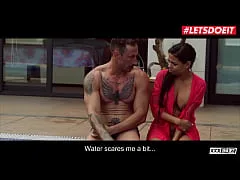 มีเซ็กกับหนุ่มหล่อสักลายควยใหญ่ ยั่วจนได้เอาริมสระน้ำเสียวมาก